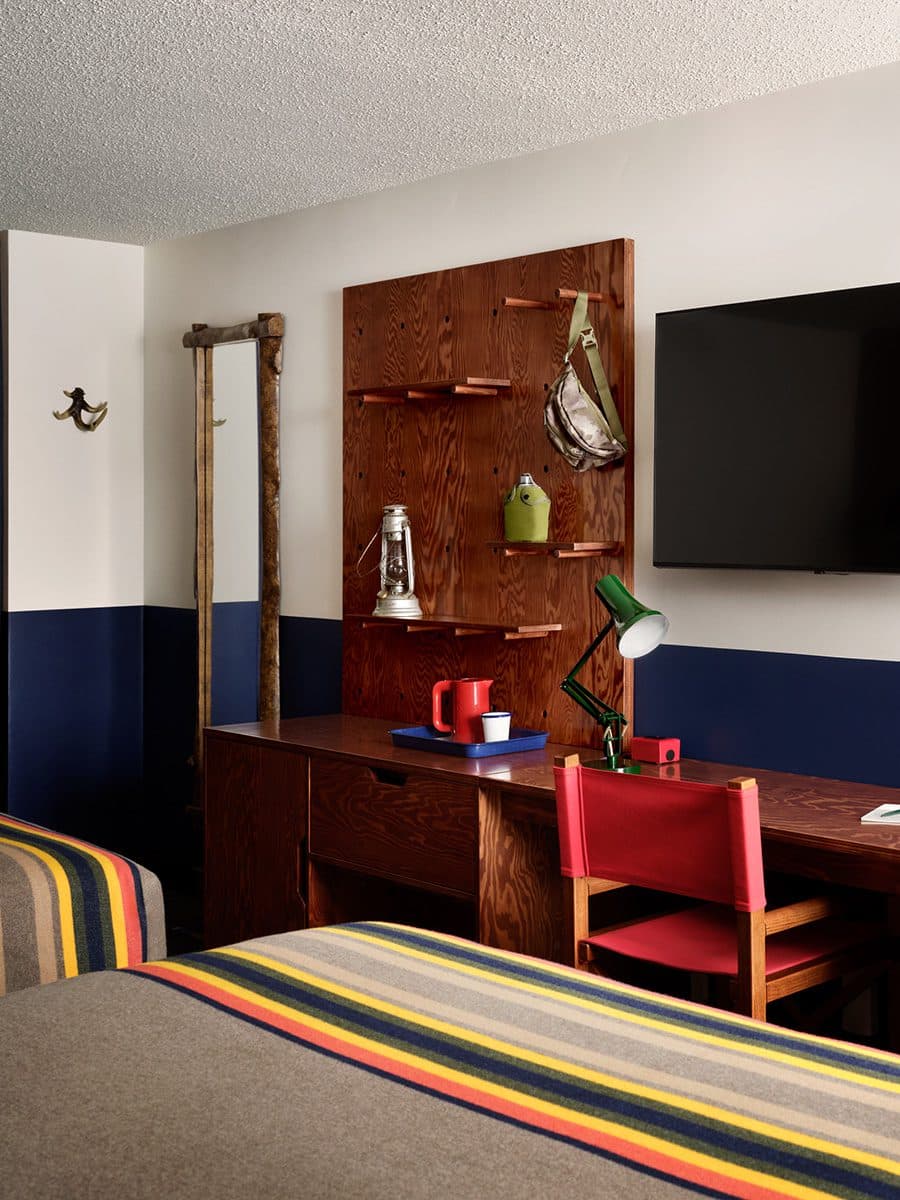 angler connecting suite modular wall